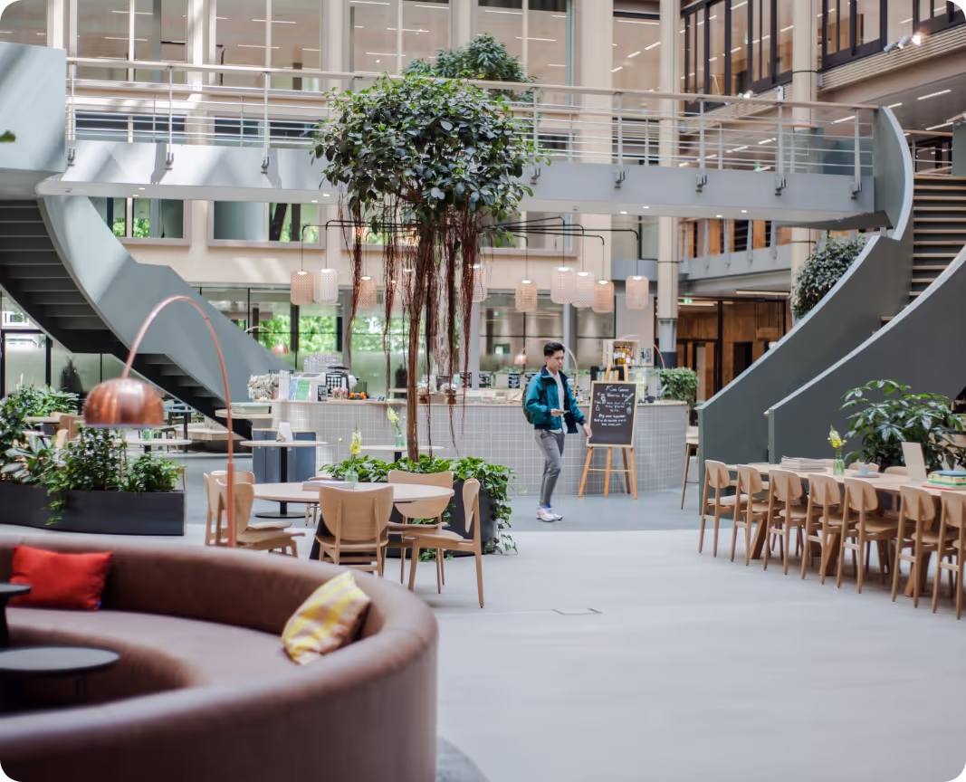 Ontvangstruimte van Gymful bij EDGE Workspaces Stadium in Amsterdam